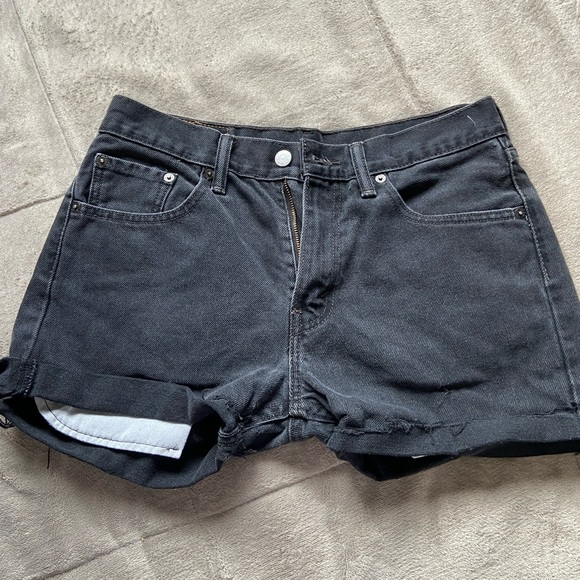 LEVIS VINTAGE DENIM SHORTS - Picture 2 of 4